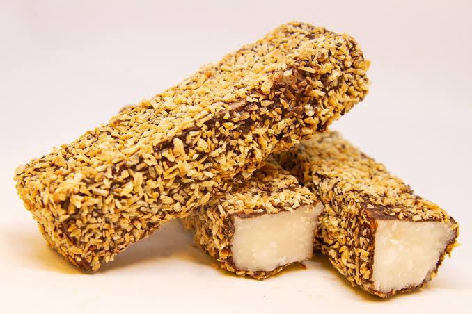 Gordon & Durward Vanilla Macaroon Bar
